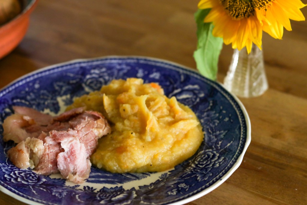 Rotmos – Höstens värmande&nbsp;vardagsrätt